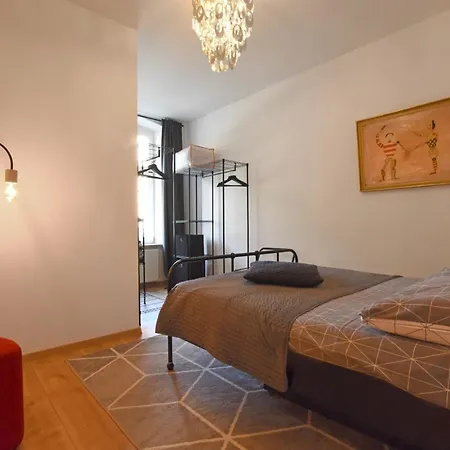 Stylisches In Bester Lage! *